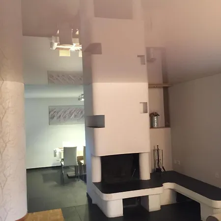 Luxury House With Big Garden And Mountain View Holiday home *